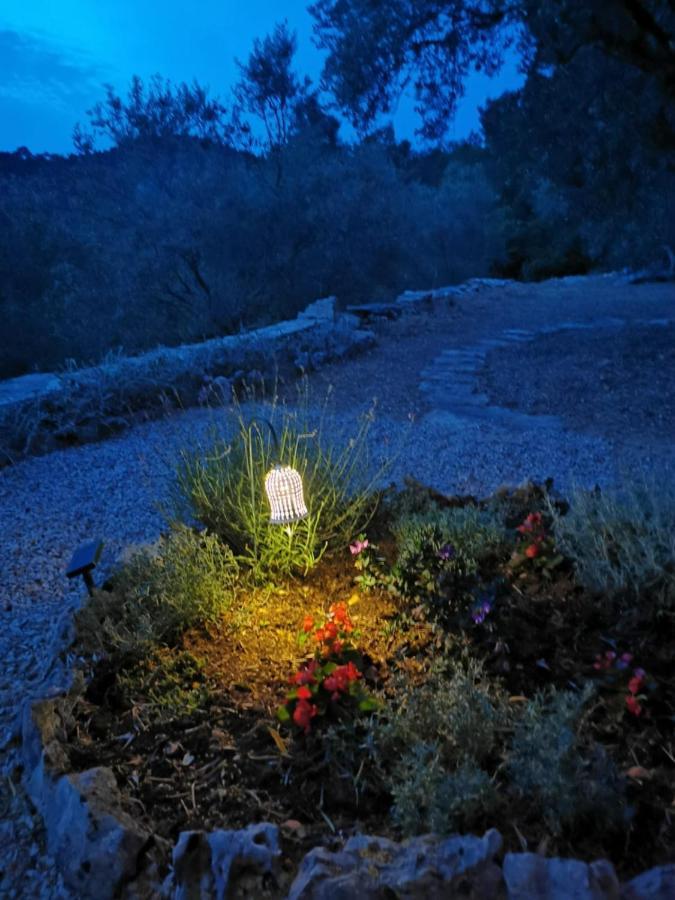 Holiday Home Liberan Vela Luka Bagian luar foto