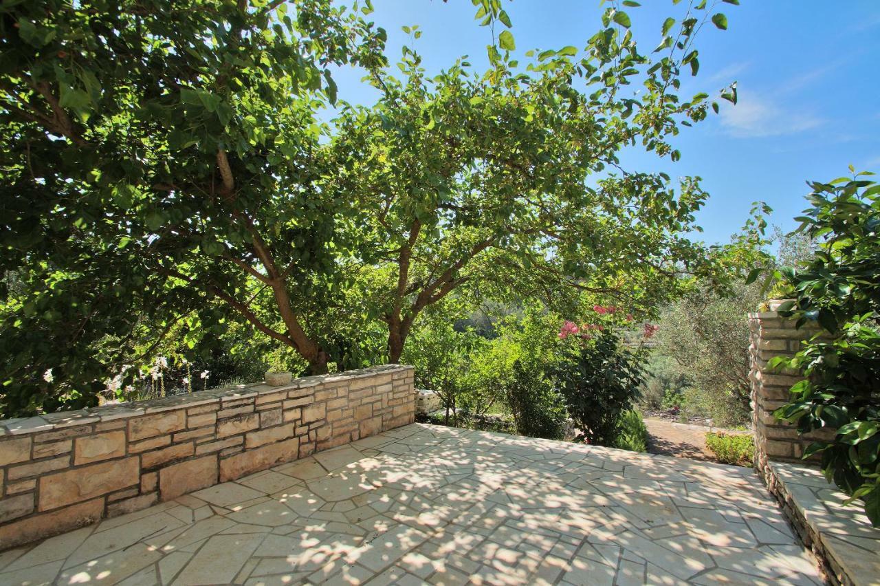 Holiday Home Liberan Vela Luka Bagian luar foto