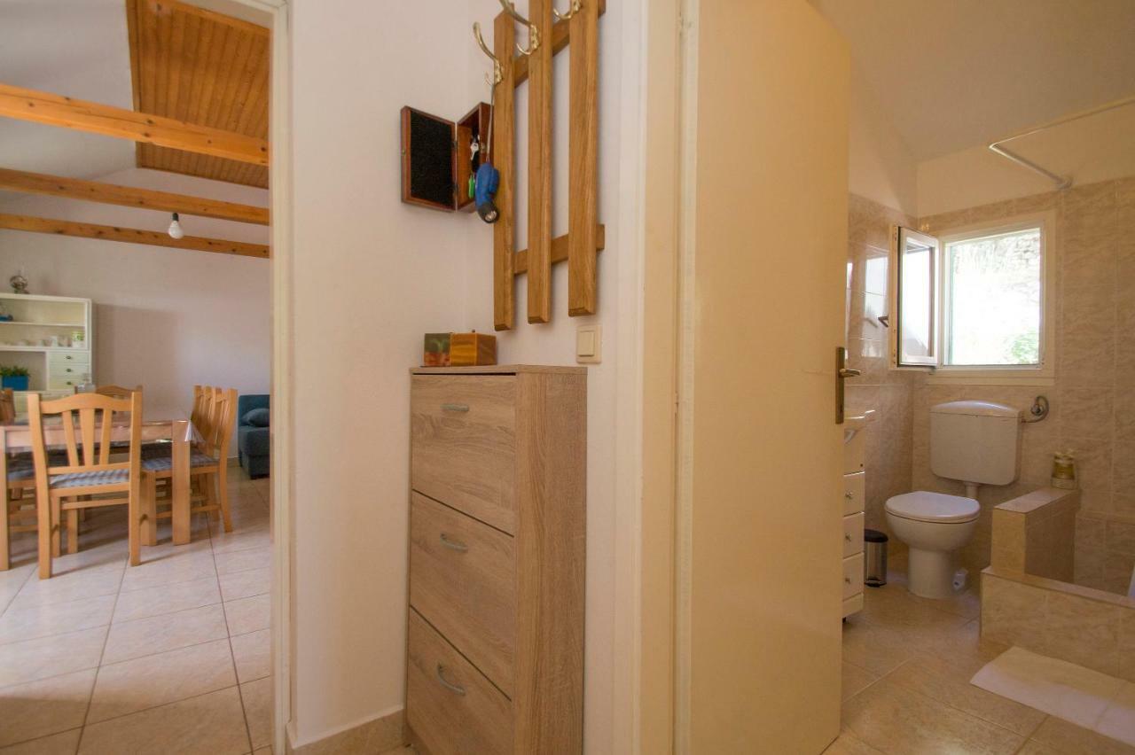 Holiday Home Liberan Vela Luka Bagian luar foto