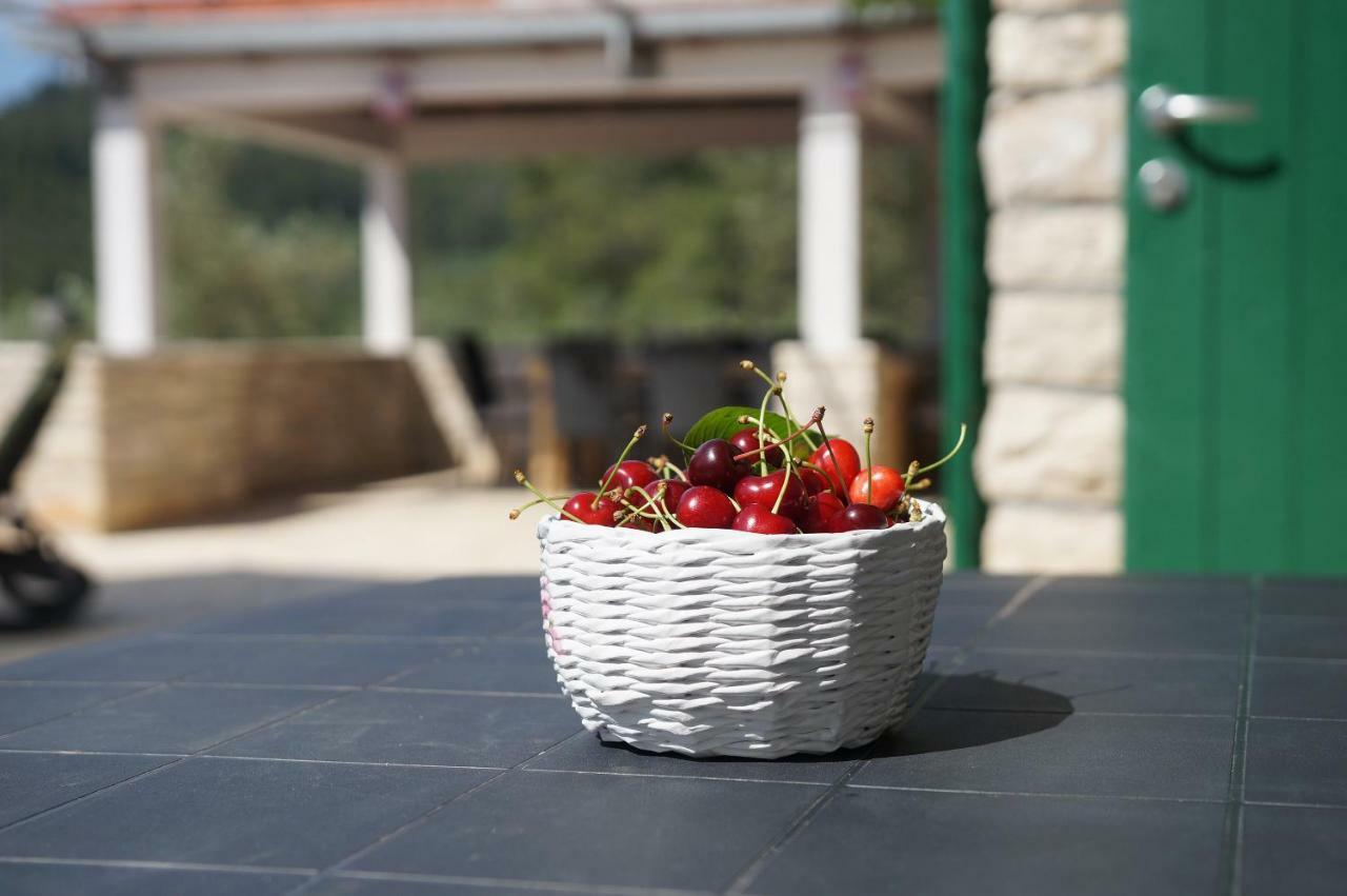Holiday Home Liberan Vela Luka Bagian luar foto