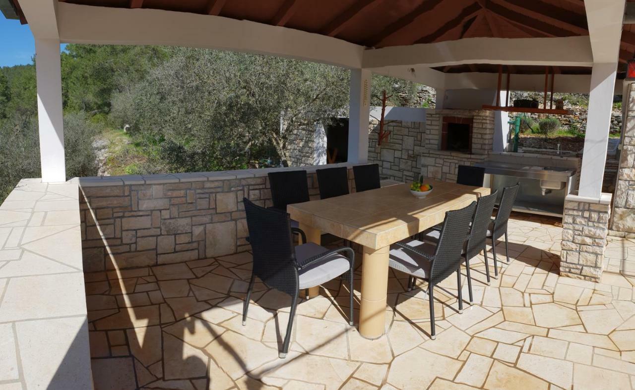 Holiday Home Liberan Vela Luka Bagian luar foto
